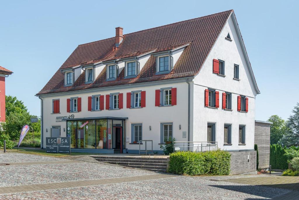 Altes Schulhaus &ndash; Ferienwohnungen in 88633 Heiligenberg am Bodensee